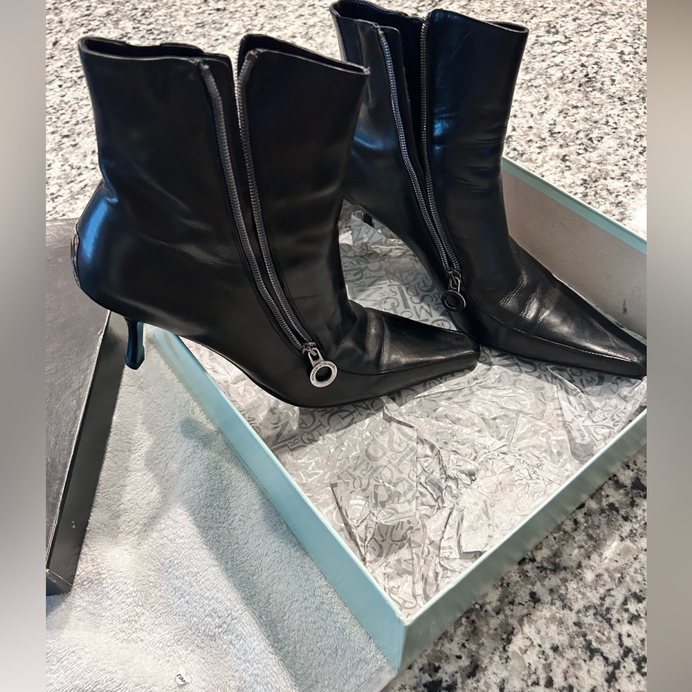 Donald J. Pliner Zipper Black Bootie